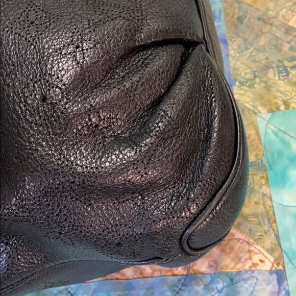 Louis Vuitton Perforated leather bag - Picture 4 of 8